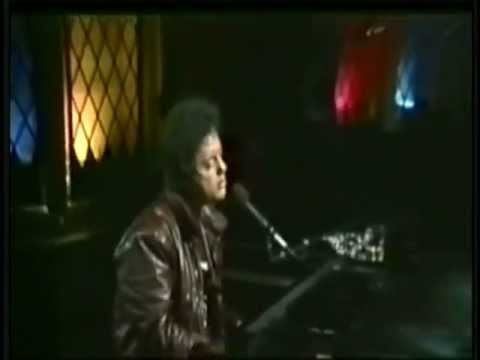 Billy Joel - She's Got A Way live